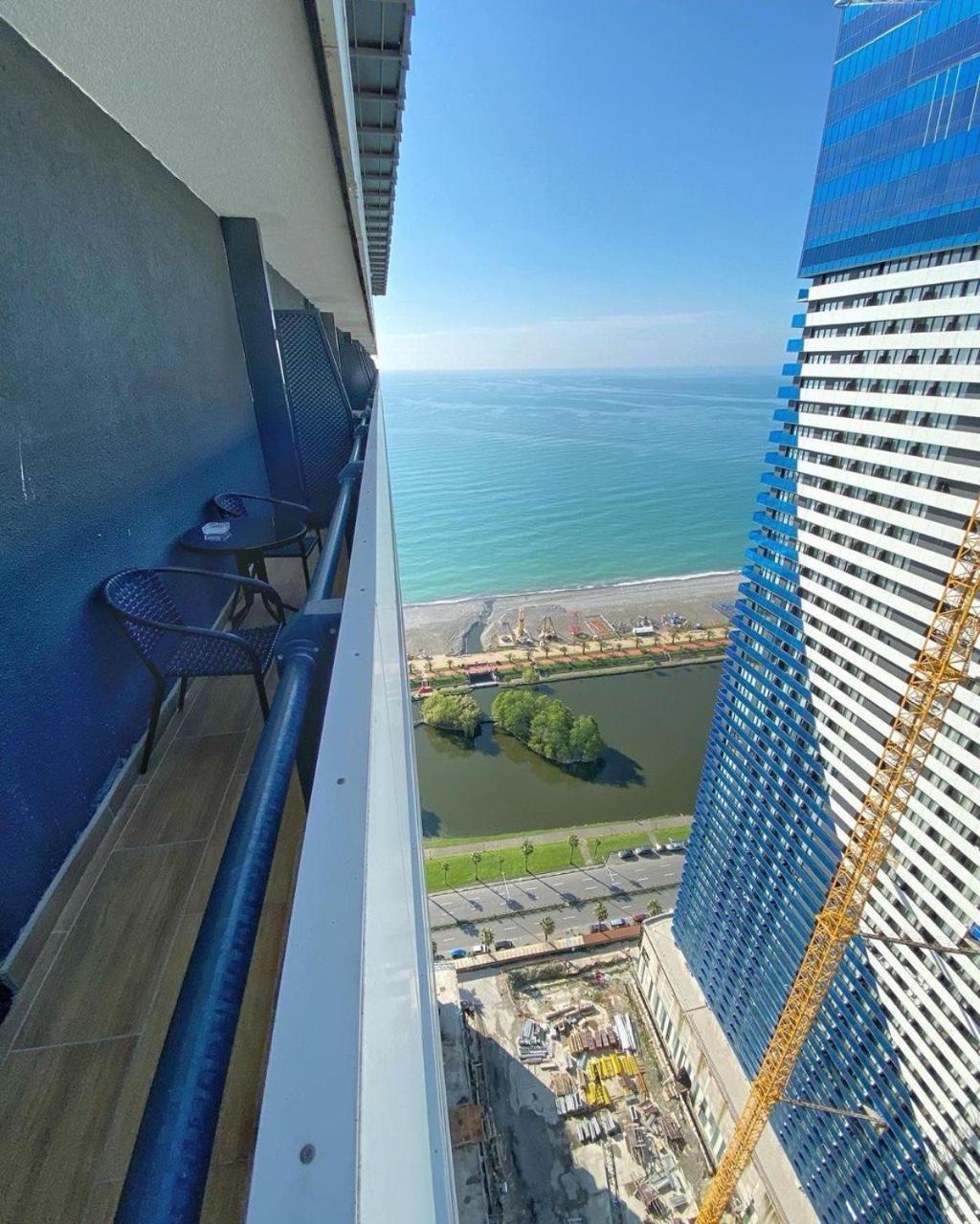 Orbi City Panorama Towers Hotel Batumi Exterior foto